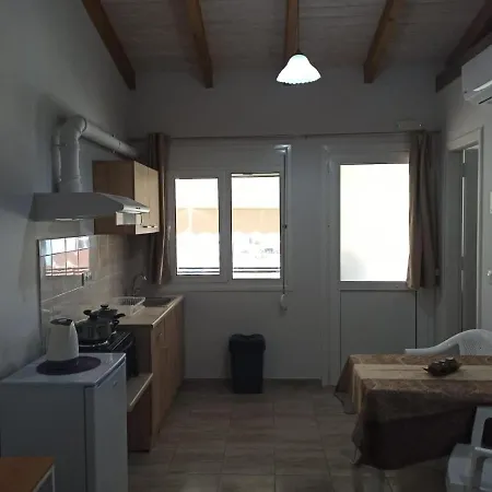 Apartment Christos Family β *